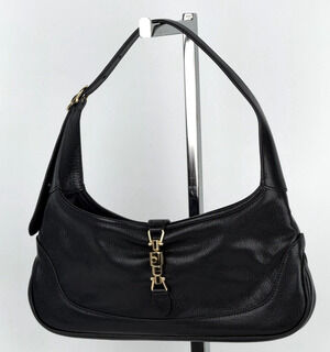 Gucci Jackie Slim 1961 Shoulder Bag in Black Textured-Leather D2